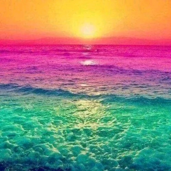 Meet your Posher, Emily - Picture 1 of 1